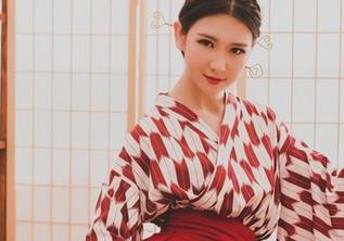 GIRLT果团网 - 王婉悠的私拍大公开：棉袜让她的日常比恋爱还火热！