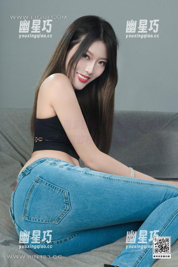 Ligui丽柜 - 图集时间，文芮的双马尾比我当初的校服还抢眼