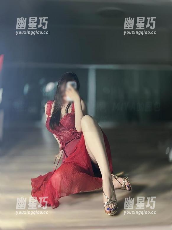 微密圈 - 迷失在网袜世界，MIYA的图包玩出新花样
