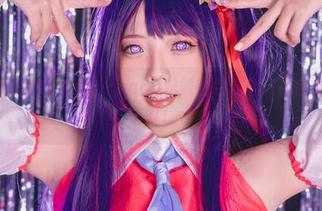 一张一张来的Messie Huang妹妹图包分享，让你看到眼花缭乱！