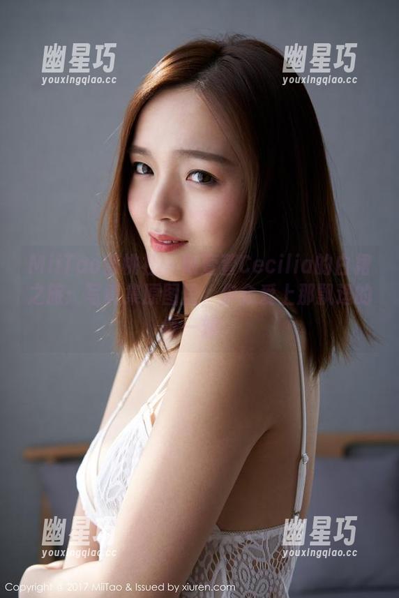 MiiTao蜜桃社-陆萱萱Cecilia MiiTao蜜桃社 - 陆萱萱Cecilia的白裙之旅:写真集原图里,你会爱上那飘逸的每一刻。