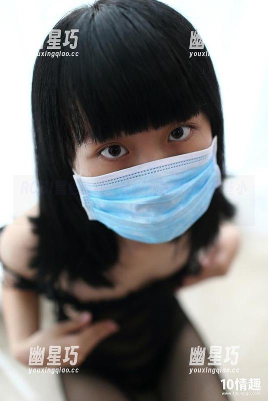ROSI黑色蕾丝，让人不禁想分享那些小心思。
