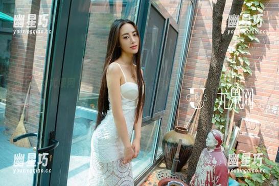 UGirls尤果网 - 想要舒心的午后，凌希儿的免费护士照强势来袭！