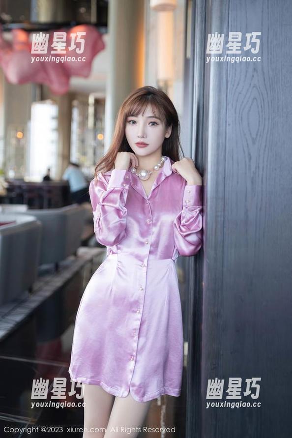Xiuren秀人网 - 恍若仙女的存在，小逗逗红裙美图合集，无法言喻的赞叹