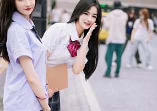 YouMi尤蜜荟 - 宋KiKi的夏日写真，晒的不仅是肌肤，还有这份闲适