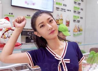 aiss - 索菲在婚纱里，套图可别漏掉，下载啦下载啦！