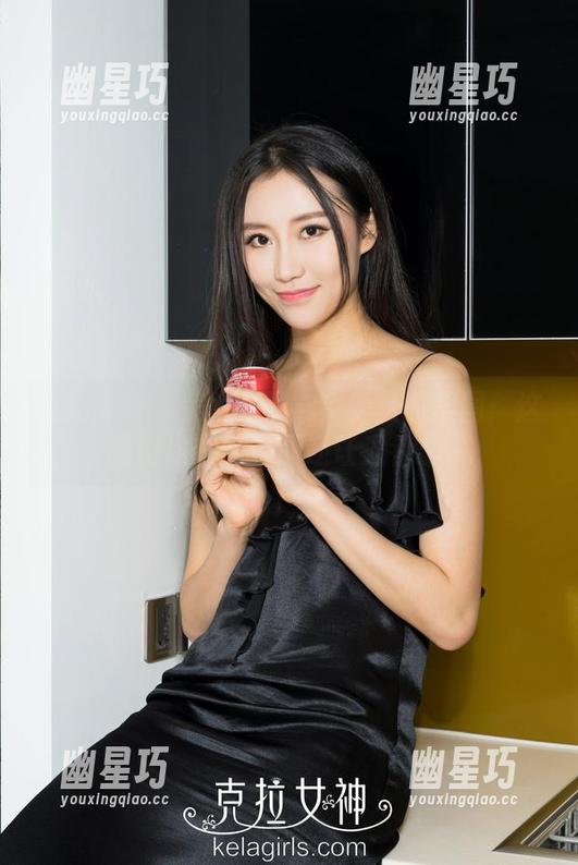 克拉女神-盈盈 克拉女神 - 美女盈盈与她的校园美图:这画面比我的假期还让人眷恋!