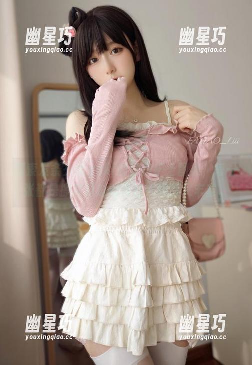发条少女yoki 探索发条少女yoki的私房护士图集,每一张都是擦肩而过的告白,细腻又丰富。