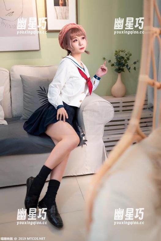 喵糖映画又一出：在线欣赏麻衣学姐的兔女郎造型