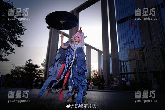 奶狮不咬人 结果出乎意料,奶狮不咬人的嫦娥如梦令,图包也不简单!