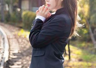尤蜜荟 - 双马尾写真：Angela小热巴教你如何开启‘少女心’模式！