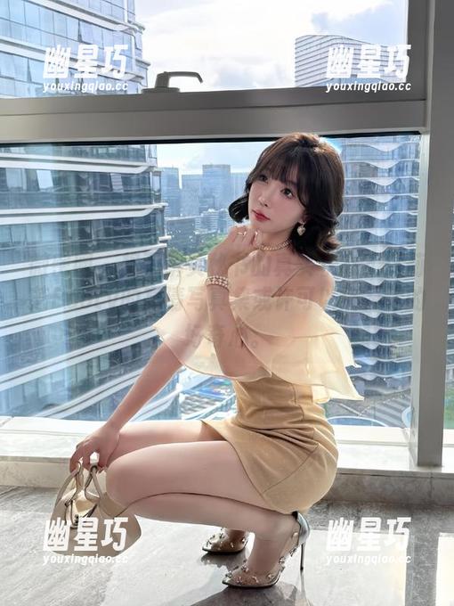 微密圈 - 想了解女秘书的真实状态？徐莉芝Booty的高清写真集或许可以满足你的好奇心。