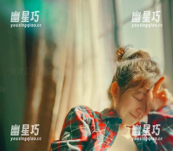 樱晚gigi 每次打开樱晚gigi的私拍,灰丝也在偷偷换衣服。