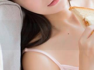 波萝社 - 竟然被柳侑绮Sevenbaby的少女写真圈了粉，哈哈，这是不是老了？