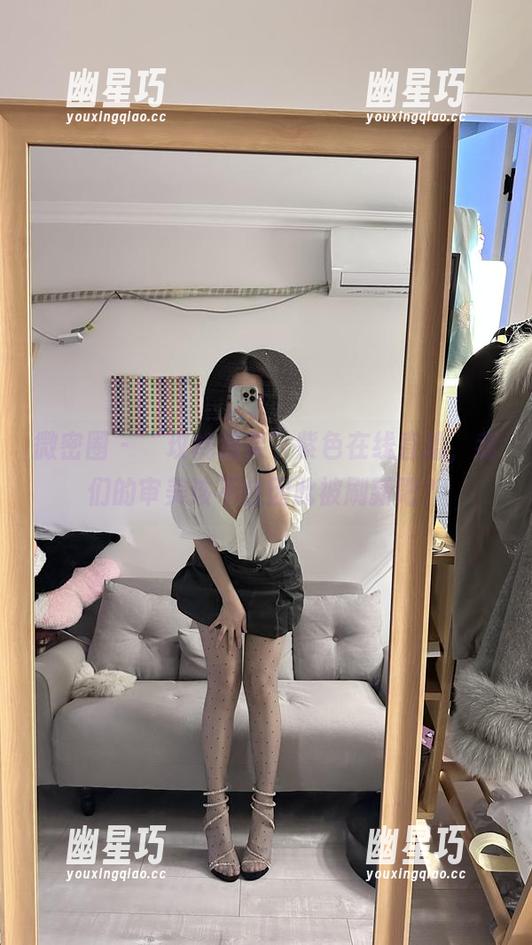 微密圈 - “玫桃泡芙”紫色在线直播，我们的审美该不会因此被刷新吧？