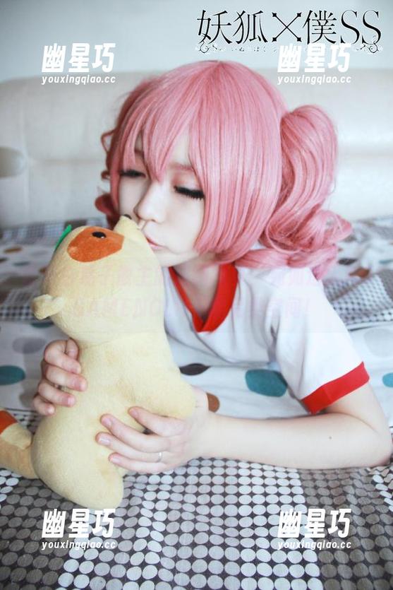 打开白易子教主的定制写真，宛如进入NOGAMENOLIFE的另类空间！