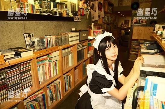 白莉爱吃巧克力 白莉爱吃巧克力不小心放出图包,精选风格让人琢磨,真的有秘密吗?