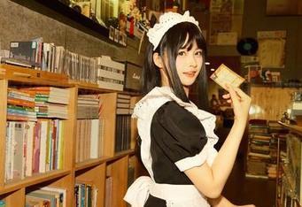 审美在线！白莉爱吃巧克力最新“安琪拉”图片集，谁说不能优雅抢眼？