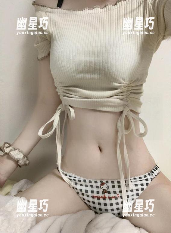 微密圈 - 相扑猫带来的免费图册，想有种好奇的觉悟，翘臀和蜜腿究竟会引发啥美好的想象呢！