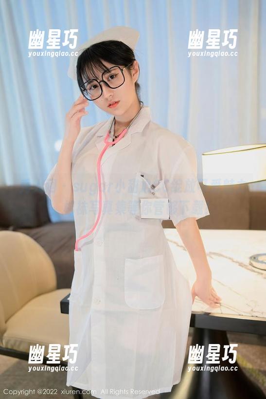 秀人网 - sugar小甜心CC绽放可爱魅力，棉袜写真集等你管够下载！