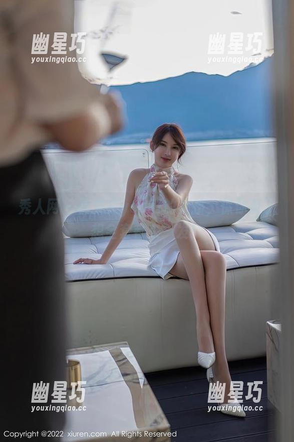 秀人网 - 林文文yooki的女孩，保你看了想全套都来一发！