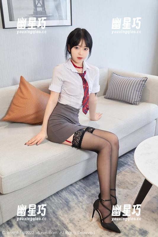 秀人网 - 油田溪溪穿旗袍，新套图直击你的眼球，慢慢欣赏呀