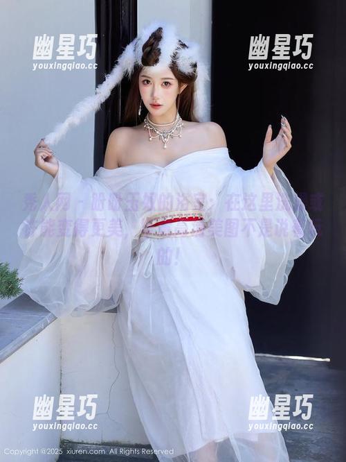 秀人网-盼盼玉奴 秀人网 - 盼盼玉奴的浴室:在这里洗澡或许能变得更美,毕竟高清美图不是说着玩的!