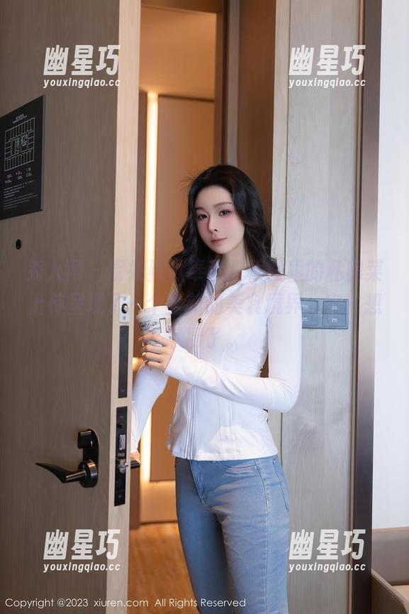 秀人网 - 厨娘默默奉献，程程程的私房菜上传呈现了一个全新的美食境界，突然想下厨了。