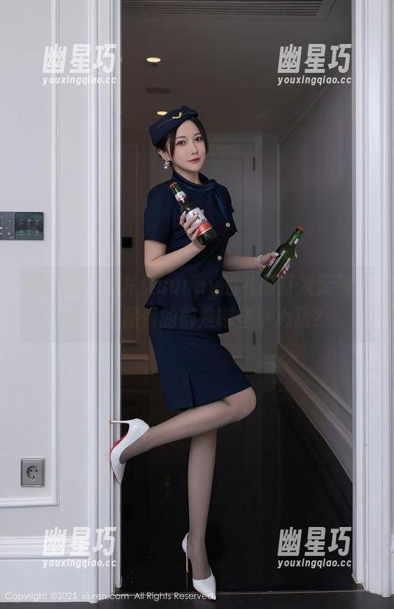 秀人网 - 用龙女sunny的礼服打发无聊，照片里藏着的都是哪些小心思？