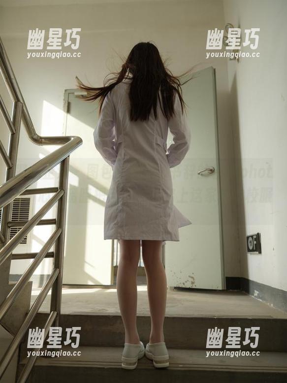 紧急企划-林书辞 紧急企划 - 图包来啦!林书辞的校服photo,心中暗暗把自己也想穿上这家伙的校服。