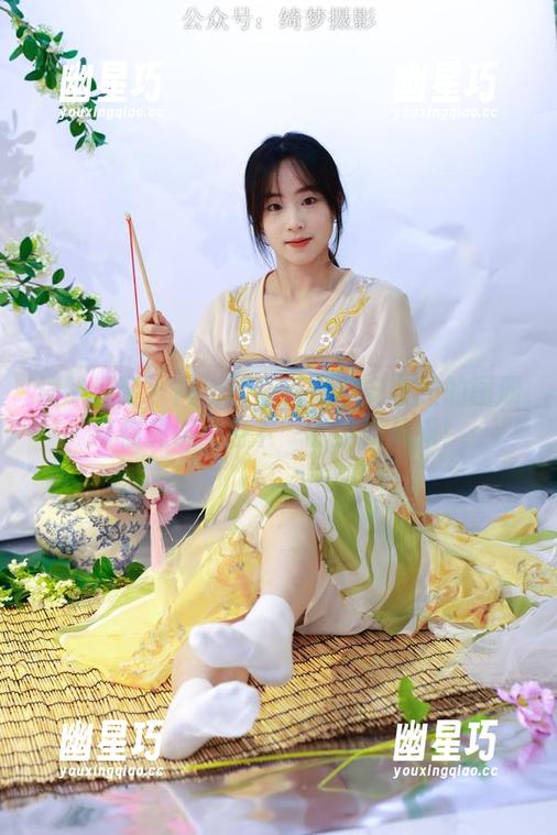 绮梦摄影 - 高清校园日常：安吉拉的图册带你见识‘台下’的学霸风采！