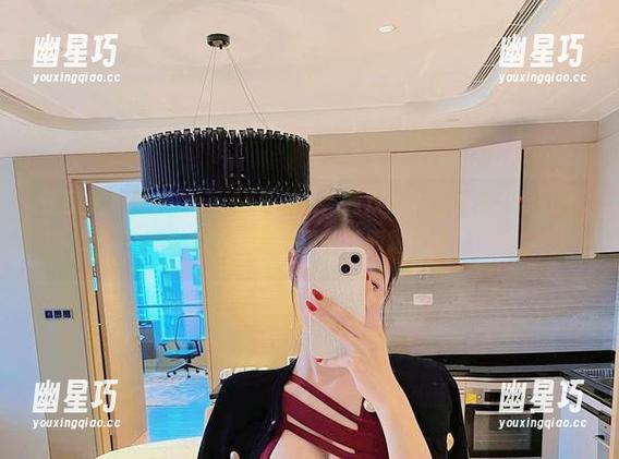 脸红Dearie 微密圈 - 脸红Dearie与‘他’的双人高清写真,你瞧这默契,是我没看花眼吧?