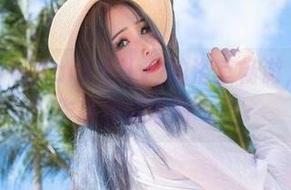 花リリ(Plant Lily)的浴室畅游，套图作品里的清新气息