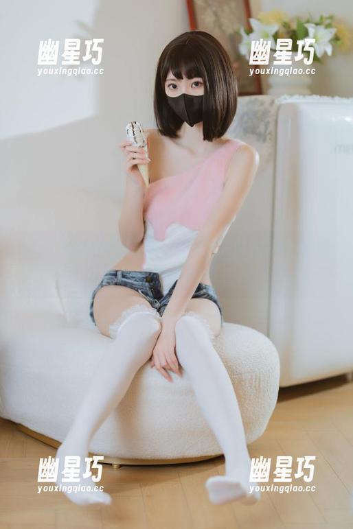 许岚LAN 打工人的华丽转身,许岚LAN的护士定制图片实在不得不看。
