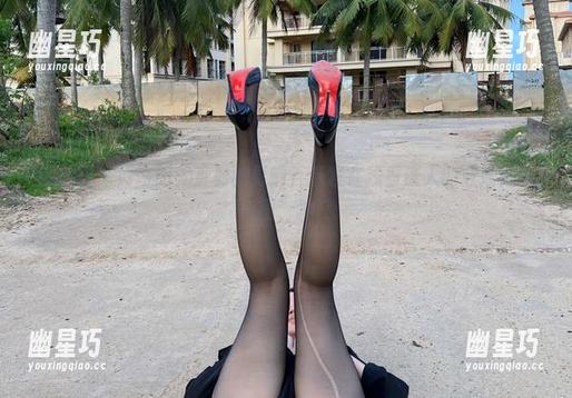 微密圈 - 好奇阳光直射的影响？赶紧在线看迷人的五姨太的美图，冲鸭